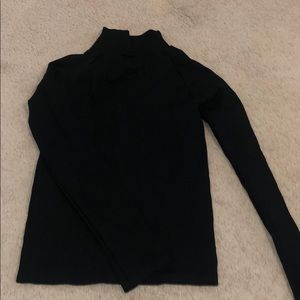 Women’s black long sleeve top